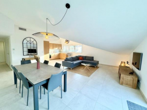 Appartement 3 chambres, piscine, 50 m des plages